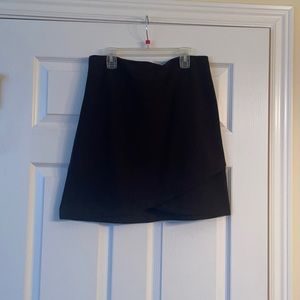 Black Loft Skirt with Detailed Bottom and Back Zipper